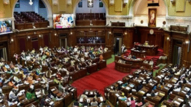 Photo of विधान परिषद: 14 लाख शिक्षकों को मिलेगा कैशलेस चिकित्सा का लाभ