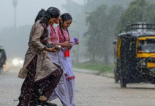 Photo of  उत्तर प्रदेश में मौसम ने बदला अपना रंग! 17 और 18 फरवरी को इन इलाकों में बारिश का तांडव