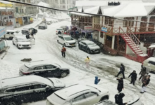 Photo of मौसम ने फिर ली करवट, कहीं बारिश तो कहीं बर्फबारी से तापमान में गिरावट