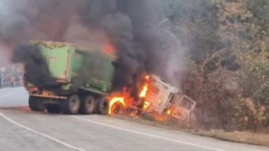 Photo of तेज रफ्तार का कहर, कोरबा में कोयला लदे ट्रेलर और सीमेंट गाड़ी की भीषण टक्कर