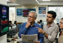 Photo of आज शेयर बाजार खुला रहेगा या नहीं, किस दिन है होली की छुट्टी?