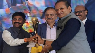 Photo of यूपी के पांच बड़े निर्यातक, जिन्हें लखनऊ में मिला राज्य निर्यात पुरस्कार; उद्योग मंत्री ने किया सम्मानित