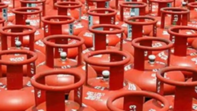 Photo of इंदौर में कमर्शियल सिलेंडरों की सप्लाई पर रोक, होटल-कैटरिंग सेक्टर पर संकट गहराया