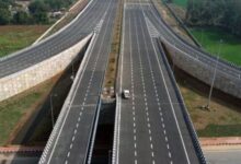Photo of 36,000 करोड़ से तैयार हुआ यूपी का सबसे लंबा एक्सप्रेस वे, 6 घंटे में मेरठ से प्रयागराज