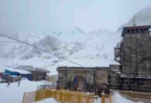 Photo of कपाट खुलने से पहले केदारनाथ धाम में हुई बर्फबारी, उत्तराखंड में आज तूफान और ओलावृष्टि की चेतावनी